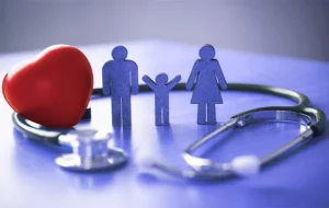 تاخیر در پرداخت مطالبات مراکز درمانی از بیمه ها قابل توجیه نیست